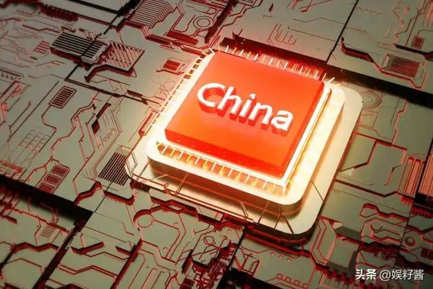 免费看球赛的app客户端多端设备同步观看赛事界面